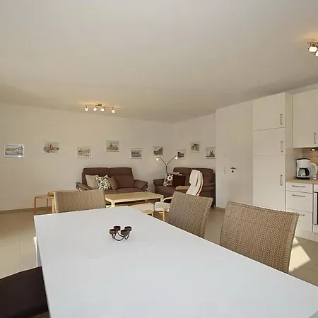 Am Mariannenweg Reethaus 14b Holiday home Boltenhagen (Ostseebad)